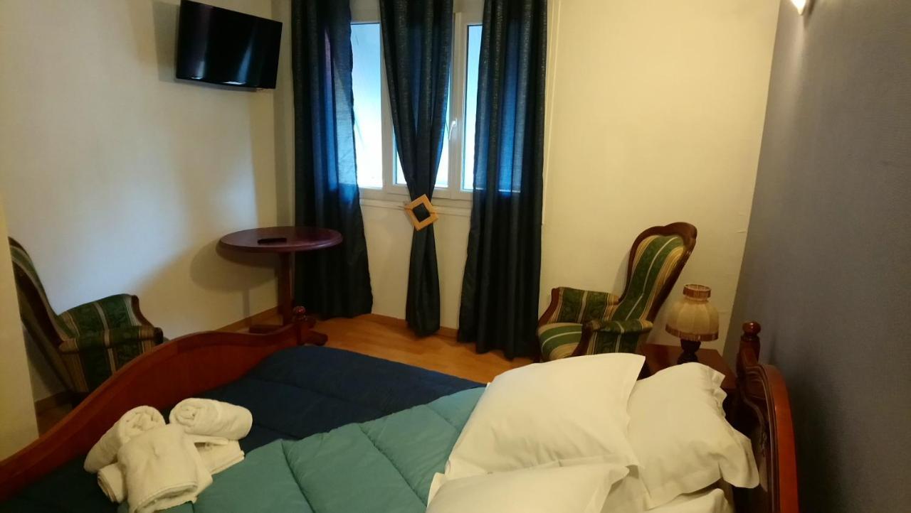 Hotel Le Passage De Vallon Екстер'єр фото