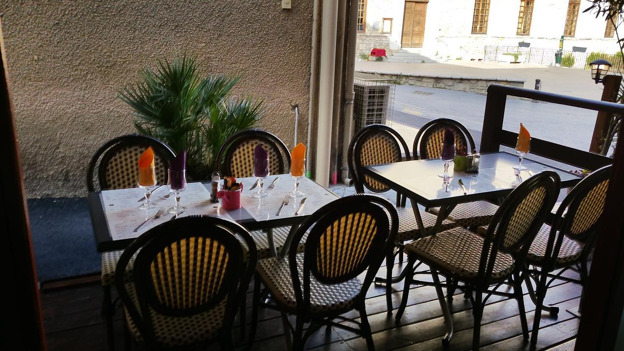 Hotel Le Passage De Vallon Екстер'єр фото